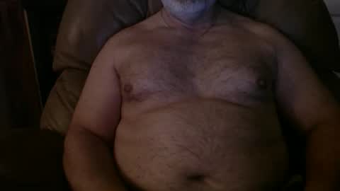 huntermark1 online show from December 20, 4:52 am