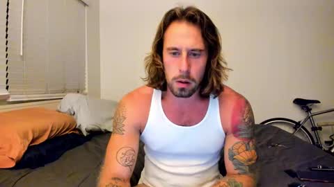 Iamtarzan91 online show from October 15, 4:20 am