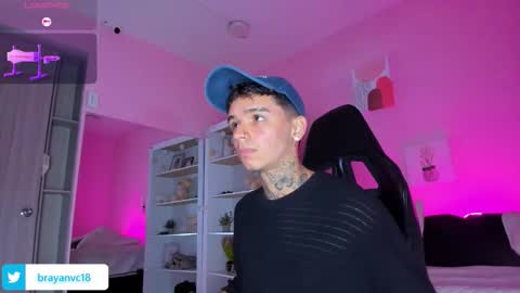 IAN CASTILLO online show from September 29, 11:19 am