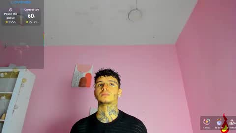 IAN CASTILLO online show from November 27, 11:14 am