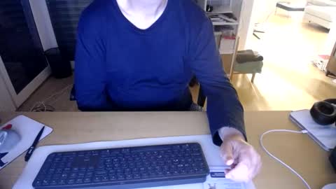 iandy12 online show from March 15, 10:49 pm