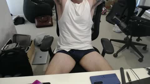 ic987 online show from April 17, 8:55 pm