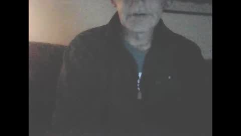 Snapshot of icemandude chatting on September 27, 8:17 pm icemandude online show from September 27, 8:17 pm