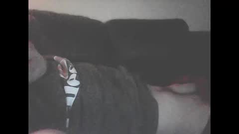 Snapshot of icemandude chatting on February 16, 10:54 am icemandude online show from February 16, 10:54 am