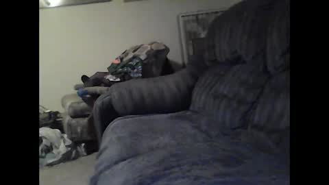 Snapshot of icu2try2xs2 chatting on October 6, 11:59 am icu2try2xs2 online show from October 6, 11:59 am