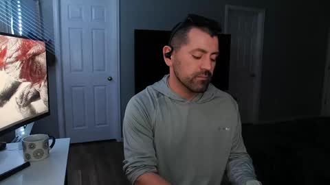 Snapshot of icy_ivy chatting on February 26, 1:30 pm Ivan online show from February 26, 1:30 pm