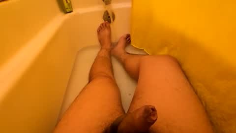 Snapshot of idk1941 chatting on October 26, 7:32 am Idk1941 online show from October 26, 7:32 am