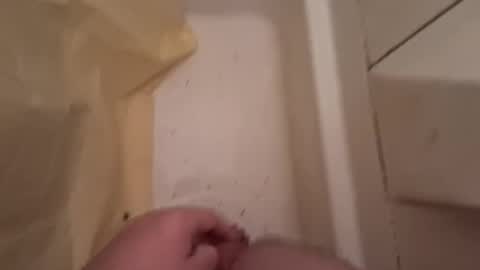 Snapshot of idk1941 chatting on December 10, 12:02 am Idk1941 online show from December 10, 12:02 am