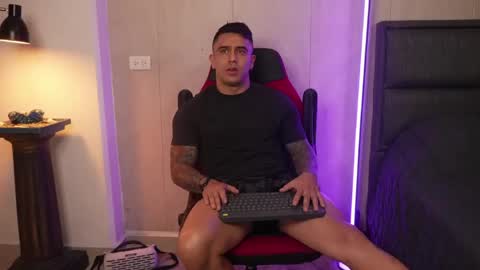 Igor scott online show from April 21, 2:51 am