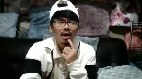 Snapshot of ilovebunny69 chatting on October 1, 2:37 am ilovebunny69 online show from October 1, 2:37 am