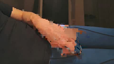 Ilovesquirterz1 online show from December 18, 5:26 am