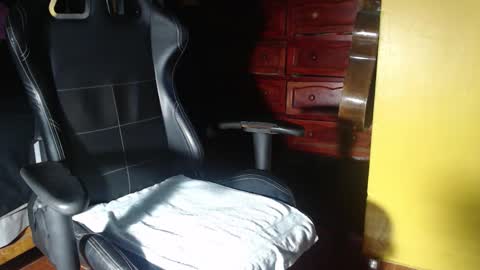 im_dave21 online show from October 15, 10:34 am