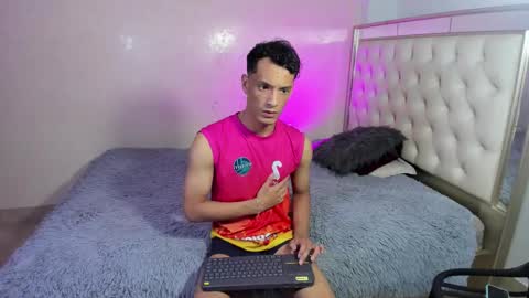 IM MAXPASSION online show from October 22, 11:58 am