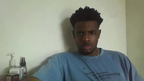 Snapshot of imaking01 chatting on October 23, 11:35 am imaking01 online show from October 23, 11:35 am