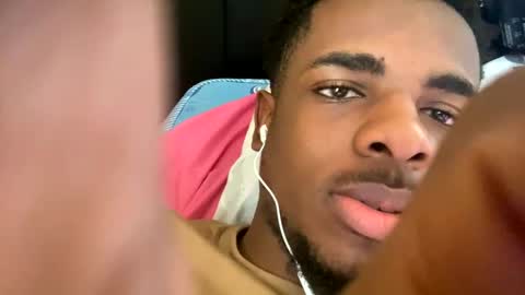 Snapshot of imaking01 chatting on January 17, 10:55 am imaking01 online show from January 17, 10:55 am