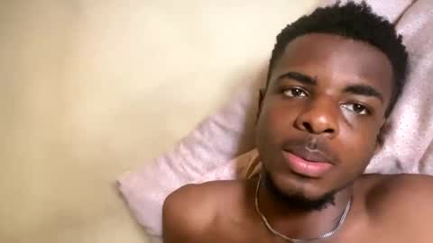 Snapshot of imaking01 chatting on February 8, 12:06 pm imaking01 online show from February 8, 12:06 pm