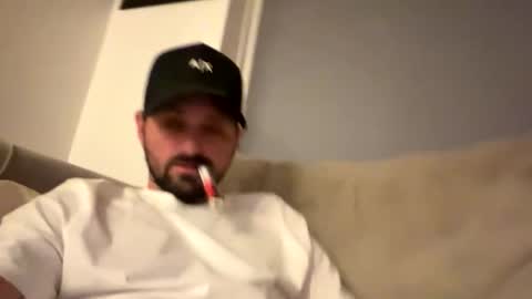 imjoe32 online show from April 20, 11:40 pm