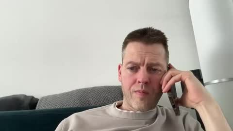 InterestedHun online show from February 14, 1:17 pm