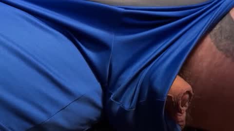 intressiert online show from January 4, 11:17 pm