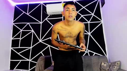 El Way online show from April 17, 11:35 am