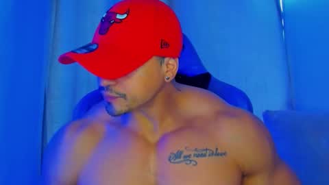 Iron online show from November 22, 6:18 pm