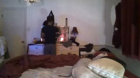 SexEngine88 online show from October 16, 8:00 am