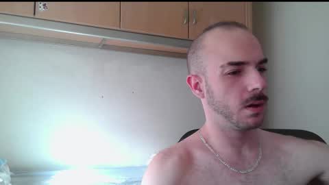 Isaac99c online show from October 15, 8:33 am