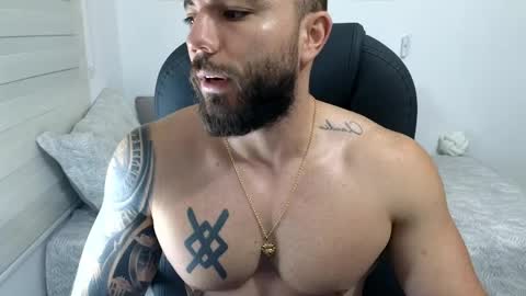 Isaac carter online show from April 6, 10:38 am