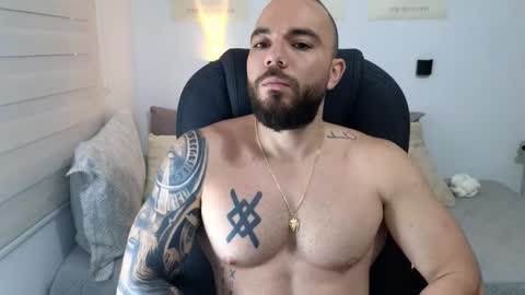 Isaac carter online show from September 25, 11:31 am