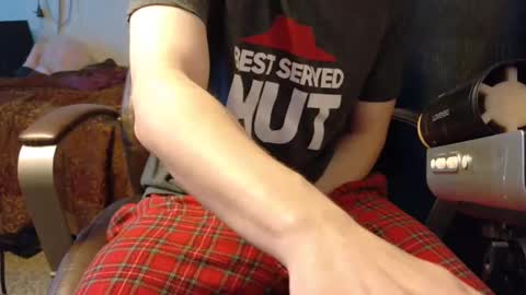 isaac online show from January 1, 5:33 pm