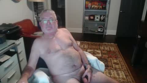 iseemonkeys420 online show from January 26, 5:34 am