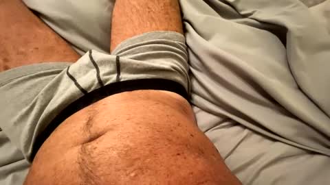 isemencum18 online show from January 17, 12:42 pm