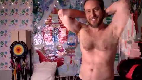 IslandDudeHawaii online show from December 4, 12:39 am