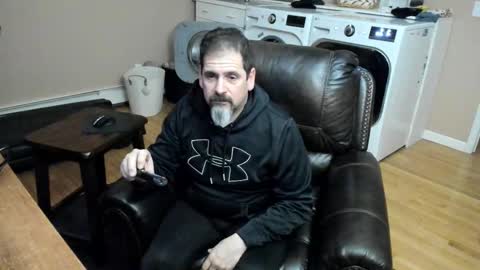 Jim online show from February 5, 10:50 pm