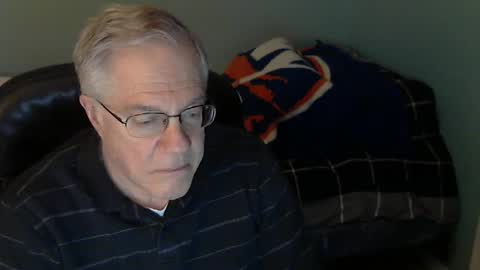 islesman22 online show from February 13, 12:57 am