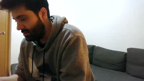 Snapshot of italianboybcn chatting on December 31, 9:31 am italianboybcn online show from December 31, 9:31 am