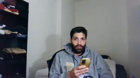 Snapshot of italianboybcn chatting on March 2, 6:59 am italianboybcn online show from March 2, 6:59 am