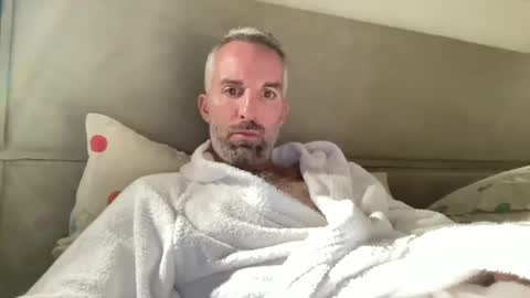 italiantoyboy84 online show from February 1, 5:26 pm