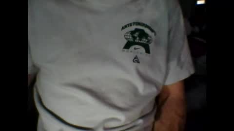 itchey506193 online show from January 20, 5:15 am