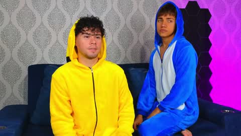 Ithan and Friends online show from February 7, 9:04 pm