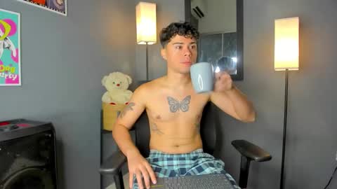 Ithan and Friends online show from March 8, 1:04 pm