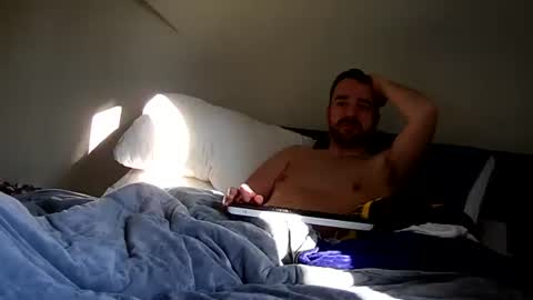 its me online show from February 24, 1:10 pm