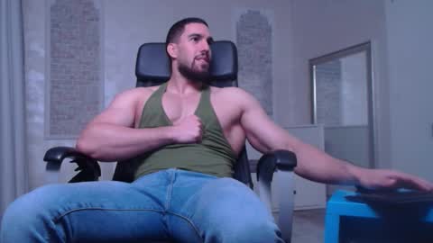 IvanHydee online show from September 29, 5:50 am