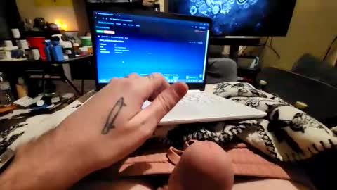 iwantuuuubad online show from November 11, 9:36 am