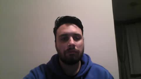 Snapshot of izakgotthatcums chatting on December 14, 3:29 am izakgotthatcums online show from December 14, 3:29 am