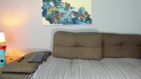 Calix  Independient model Insta and twt Calixsnake online show from February 3, 2:42 am