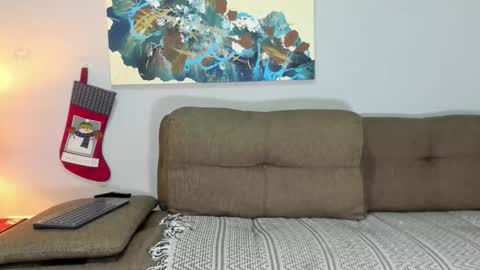 Calix  Independient model Insta and twt Calixsnake online show from January 5, 5:27 pm