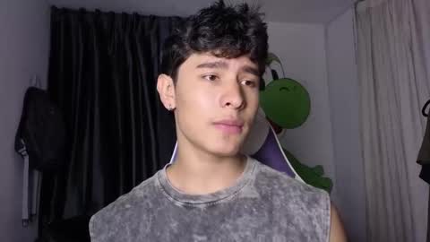 Noah online show from March 3, 11:22 pm