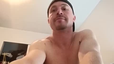 First timer  online show from December 5, 7:59 am