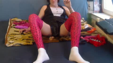 Snapshot of jacekwrrr chatting on December 8, 1:03 pm JACKSLUT BUY ME . FAN CLUB MEMBERS AND THOSE WHOM THE MEMBERS INDICATE SISY SLUT PROVIDES THEM FREE SERVICES online show from December 8, 1:03 pm